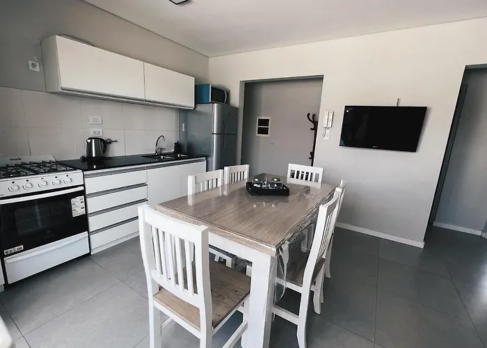 Depto B - Con Parrilla, 2 Dormitorios - Departamento Aguado - Alquileres Rv