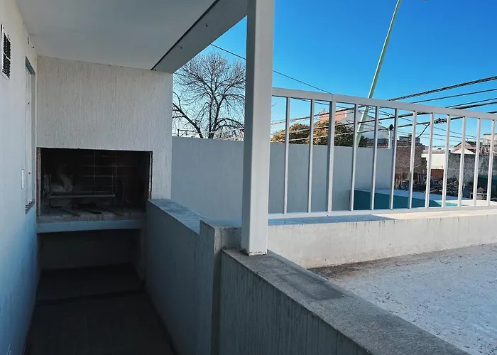 Depto B - Con Parrilla, 2 Dormitorios - Departamento Aguado - Alquileres Rv